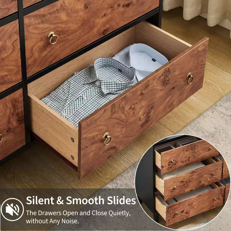 Comò moderno in rovere naturale, cassettiera in legno a 6/7 cassetti