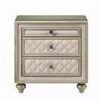 Comodino singolo in velluto beige con motivo geometrico, 2 cassetti e vassoio estraibile
